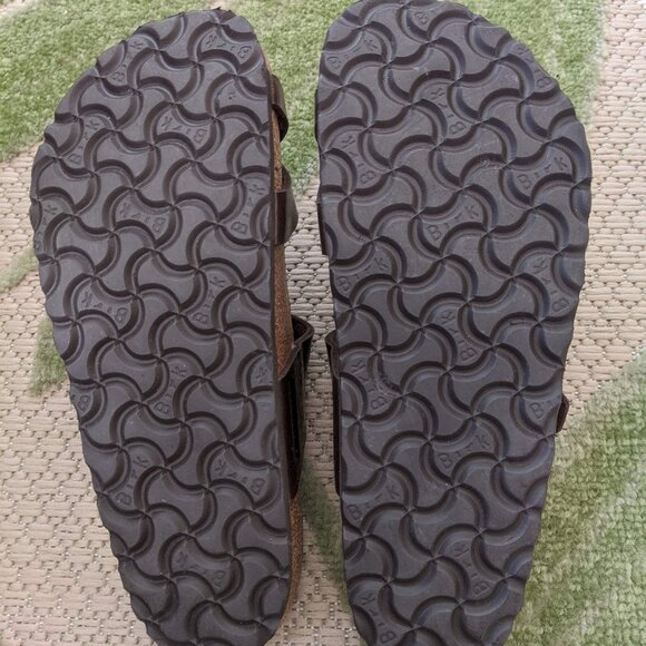 Birkenstock Mayari Sandals, Bronze color, Size EU 37 (US 6.5/7) Only worn once. - Picture 6 of 6